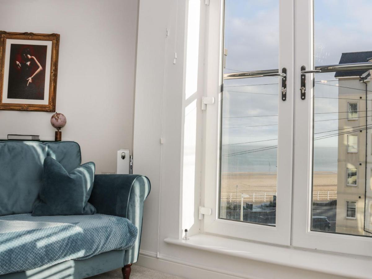 Beach House Rhos-on-Sea Exterior photo